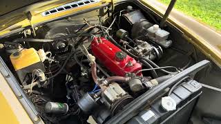 975 MG MGB Roadster – Classic British Convertible – 4-Speed Manual – Gold over Black - Engine Video 975 MG MGB Roadster – Classic British Convertible – 4-Speed Manual – Gold over Black - Engine Video