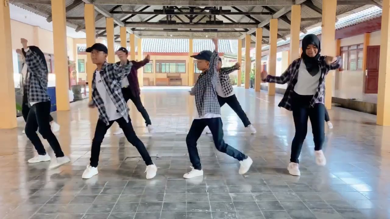 Senam Anti Narkoba || Virallll Terbaru || SMP Negeri 1 GENENG