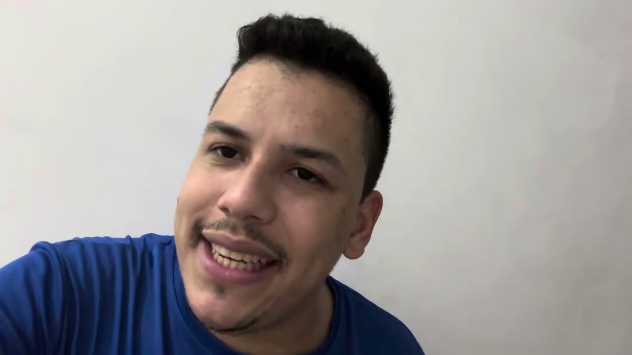 Filha não te deixo ficar enganada essa mulher que falo é você receba a tua resposta foi com você! 