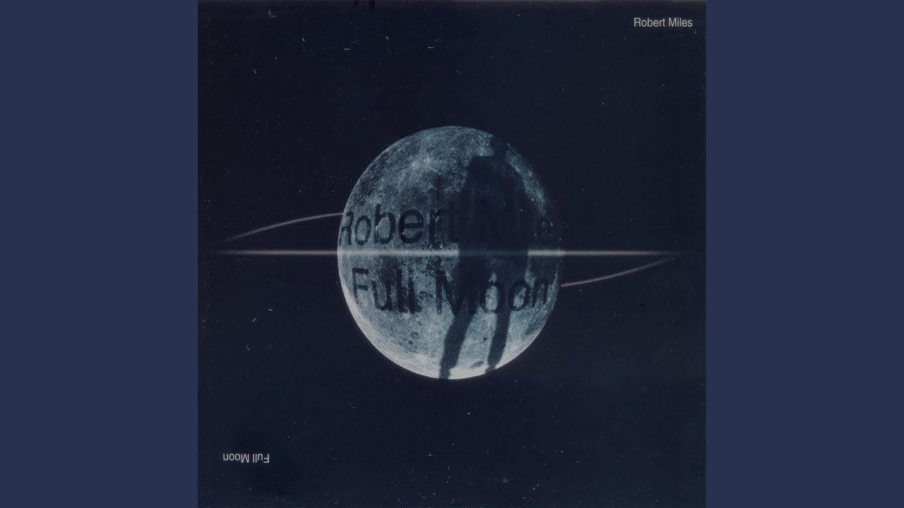 Full Moon (Robert Miles Radio Edit) - YouTube