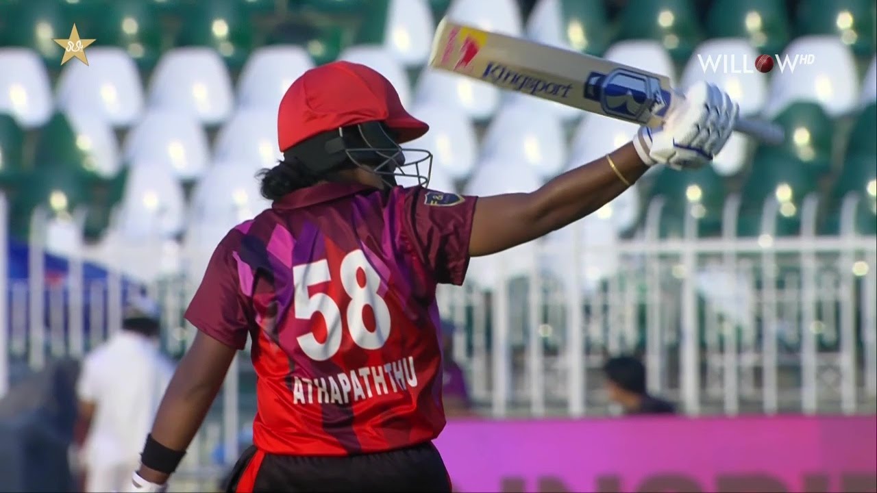 Chamari Athapaththu 107 runs vs Amazons| 3rd Match - Amazons vs Super Women