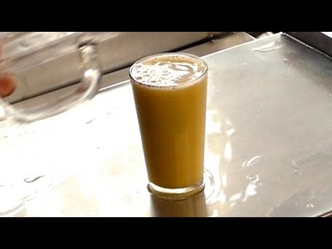 Extracting of Sugarcane Juice | DELHI STREET FOODS street food