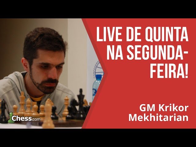 O GM Krikor Mekhitarian joga xadrez ao vivo. 