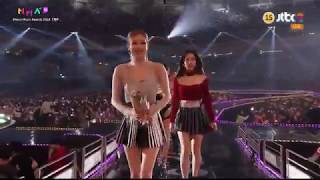 BLACKPINK “DDU-DU DDU-DU” won “Best Dance (Female)” at the 2018 MelOn Music Awards