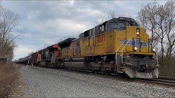 Absolutely Massive Tank Train CSX K683/K029 w/ UP, CN & NS Power Near Weedsport, NY! (11/17/21) 4K60