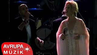gripin & Emel Sayın - Durma Yağmur Durma (Official Video)