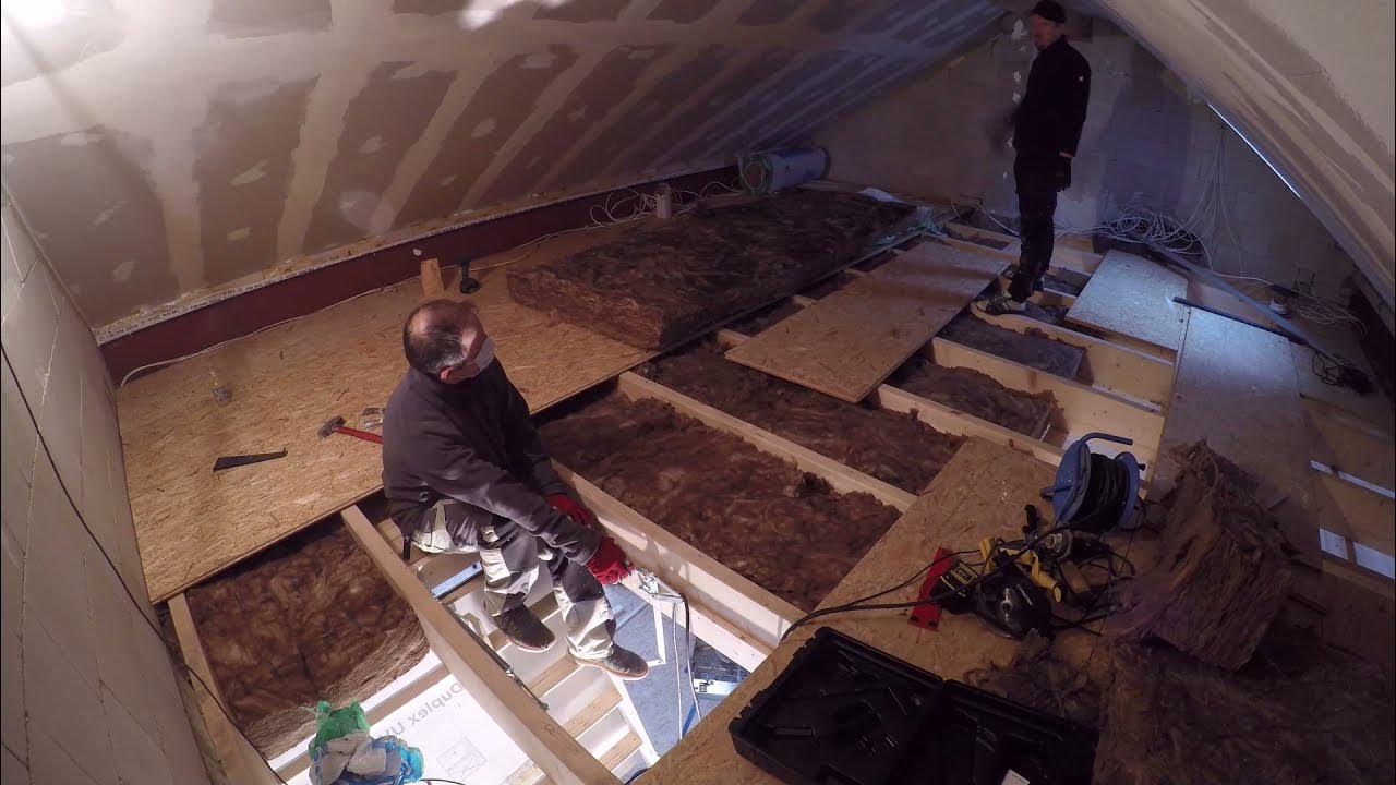 Zeitraffer Dachboden ausbauen Dämmung einbauen und OSB Platten verlegen Knauf am 05.01.2022