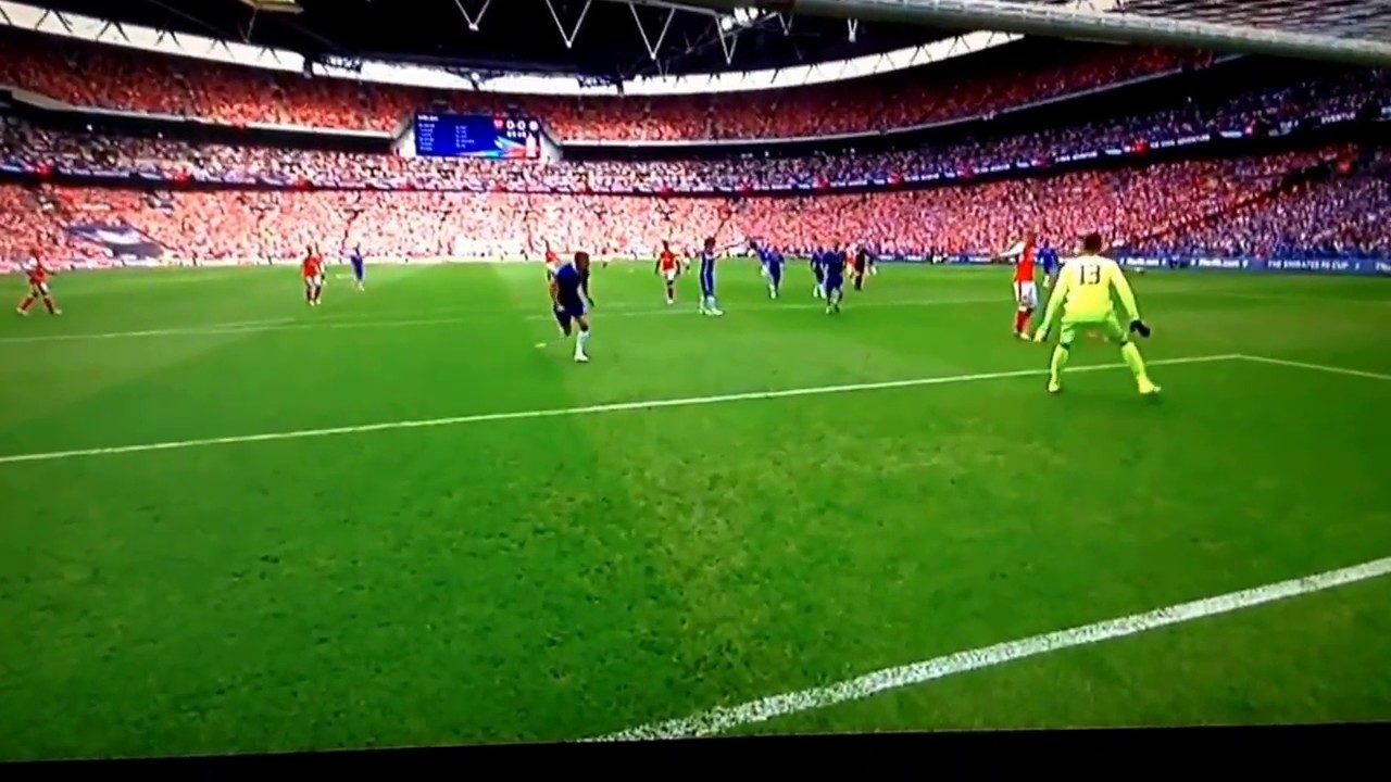 Alexis Sanchez goal vs Chelsea fa cup final 2016/17!!!