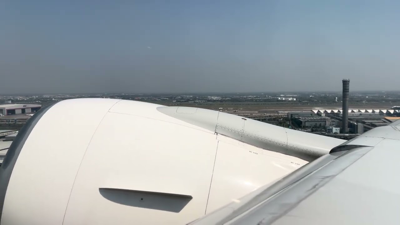 Boeing triple seven, taking off from Bangkok Airport