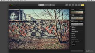 Lightroom CC 101: Lightroom CC 101 - Lightroom CC - The Essentials - 2. Adobes Lightroom vs. Apples screenshot 2