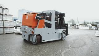 HUBTEX heavy duty compact forklift RoxX in operation