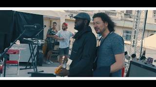 Aziz Sahmaoui & Universty of Gnawa - Jazzablanca 2019 (Making Off)