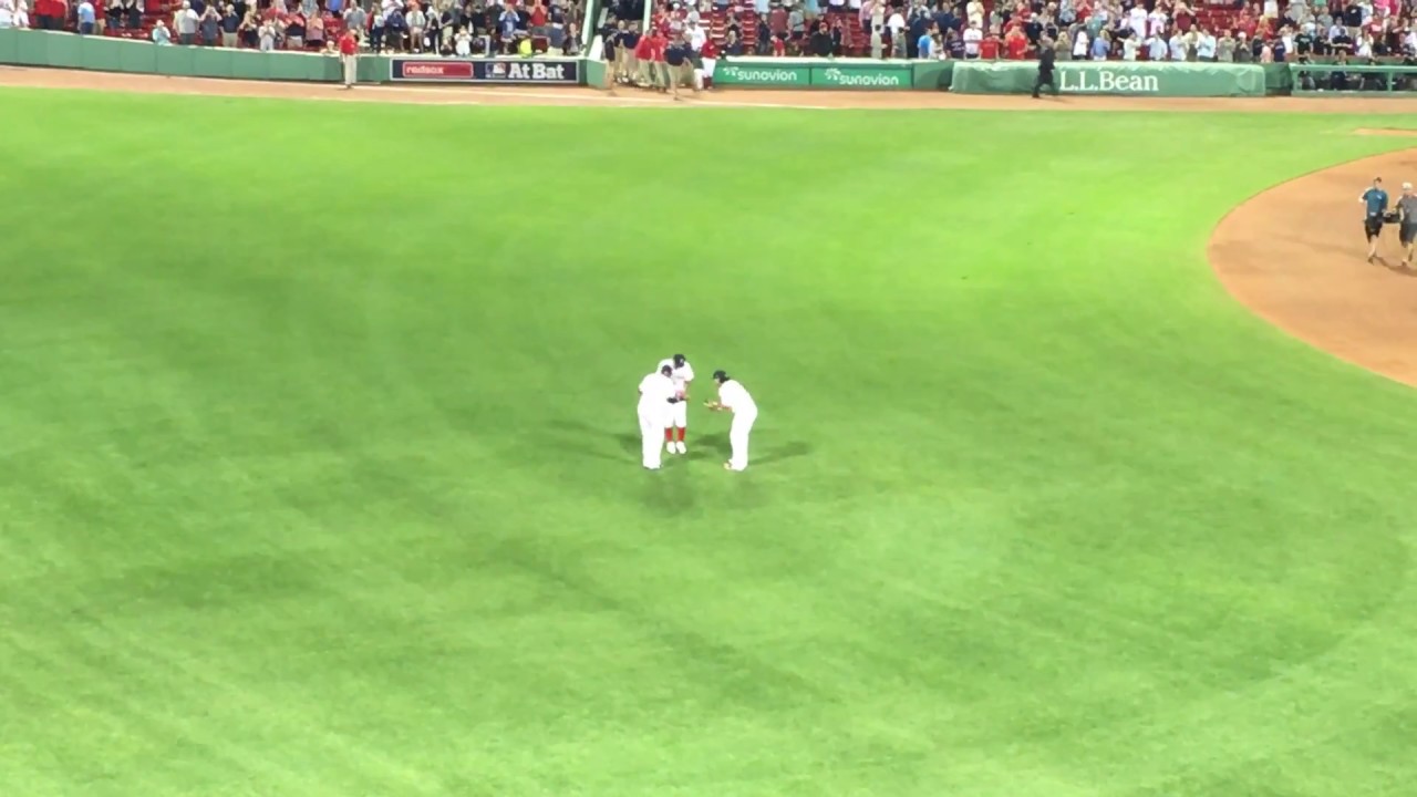 red sox outfielders dance windancerepeat youtube