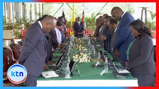 Download Lagu Rais William Ruto aongoza baraza la mawaziri katika Ikulu ya Nairobi mapema leo MP3 Download Lagu Rais William Ruto aongoza baraza la mawaziri katika Ikulu ya Nairobi mapema leo MP3
