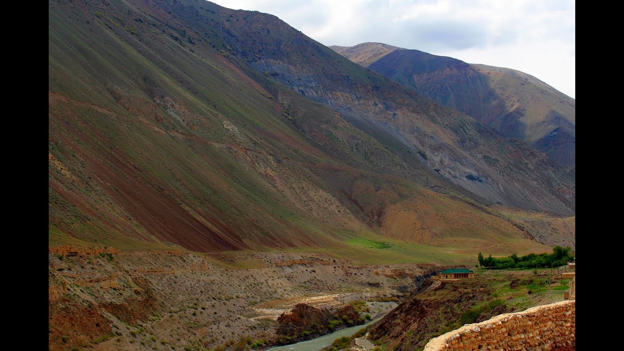 Стихи Сергея Есенина "Я спросил сегодня у менялы..." - YouTube