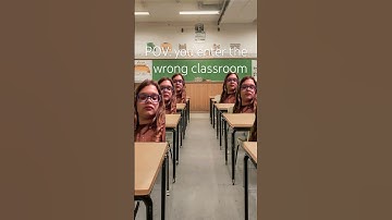POV: you enter the wrong classroom 🤣🤣📚✏️📓👩🏼‍🏫 #school #funny #memes