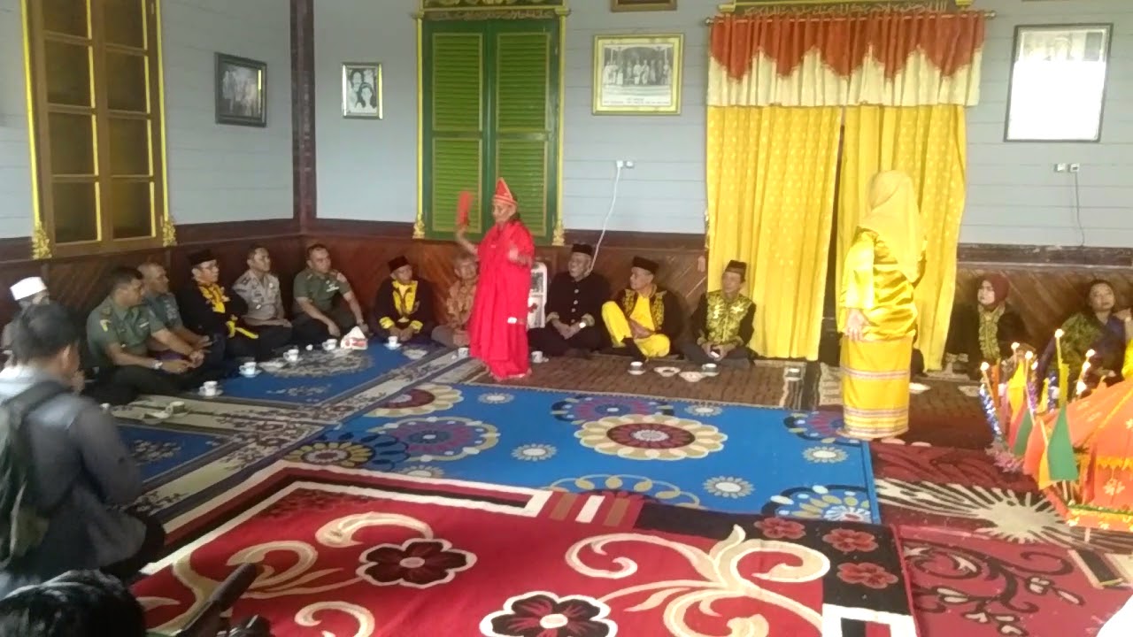Ritual Adat Hingga Lomba Perahu Tradisional Meriahkan HUT Tanjung Selor