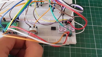 Raspberry pi pico 4 digit 7 segment adc control