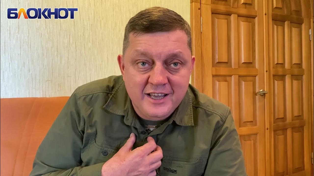 Олег Пахолков блокнот