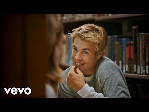 Justin Bieber ft. BloodPop - Friends (28 ноября 2017)