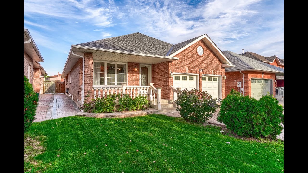 25 Dolores Crescent, Woodbridge Home for Sale Real Estate Properties