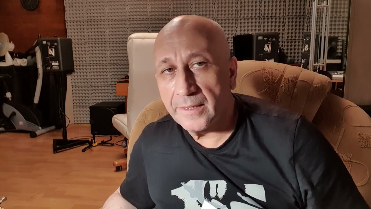 Высокочастотный динамик (пищалка) трещит от гитары - YouTube