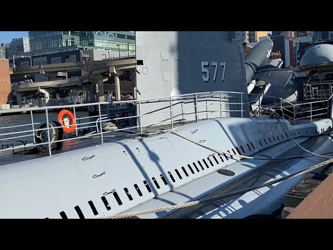 წყალქვეშა ნავი.. კოვზი ნაცარში ჩაგვივარდა..