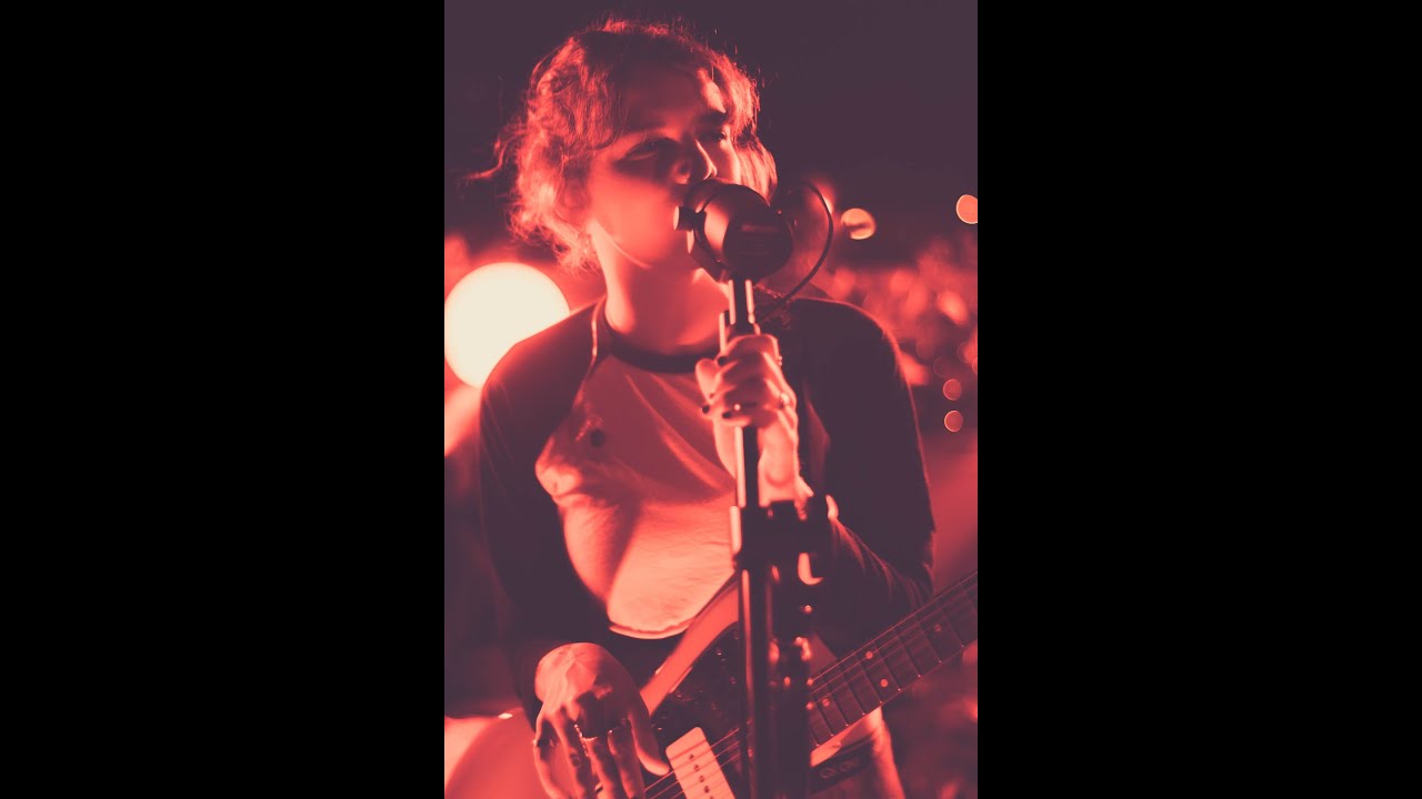 MAY-A - Apricots | a mood on the roof moment