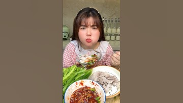 Lần đầu ăn thử mắm cá rò đặc sản xứ Huế #shorts