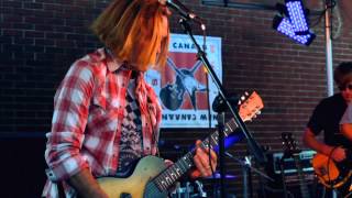 G.e. Smith Ripping It Up On Jam Bread