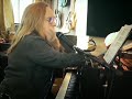 Melissa Etheridge singing Barry Manilow's Mandy 4/26/20