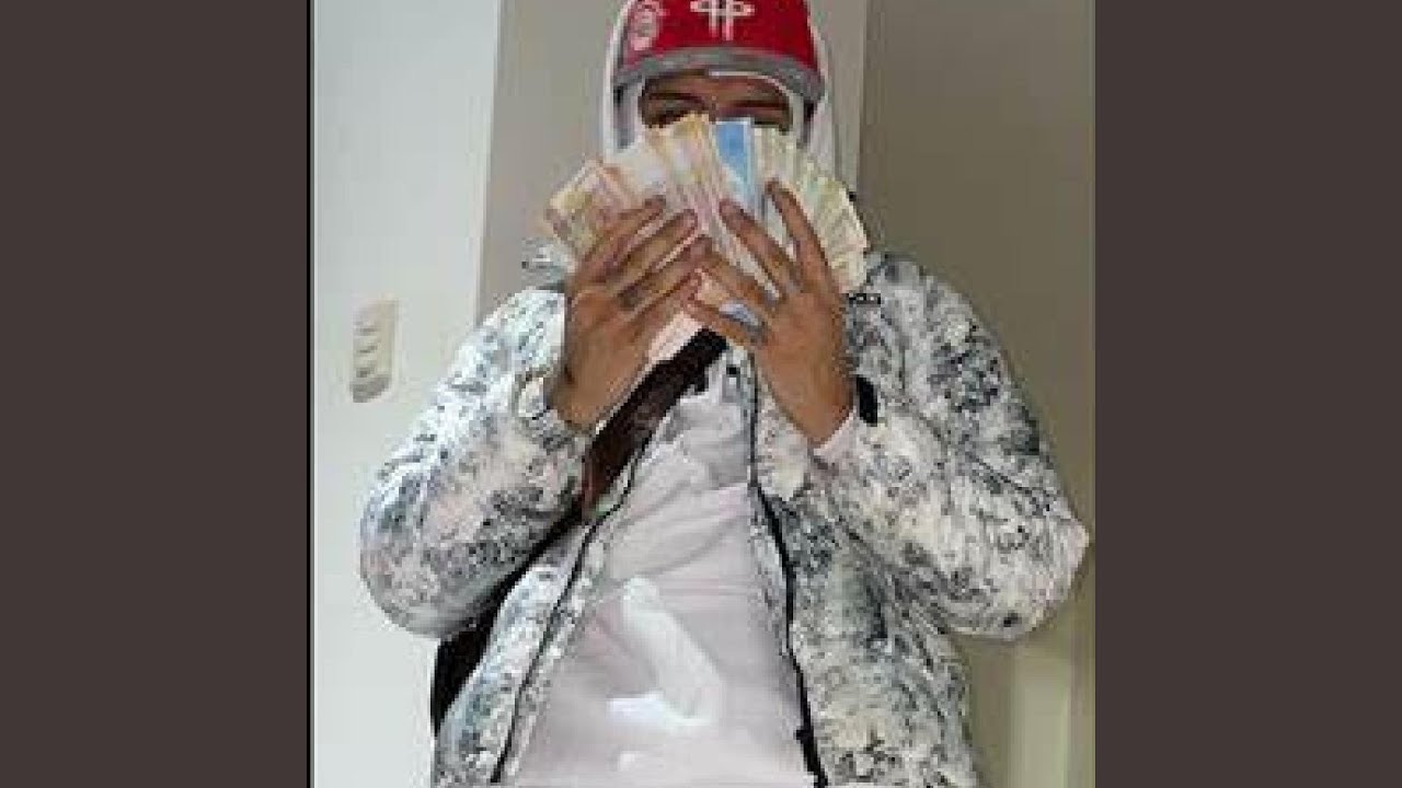 Watch Hola bae on YouTube Watch Hola bae on YouTube