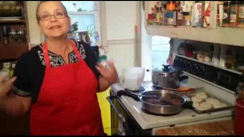 Appalachian cooking with Brenda - sausage & biscui...
