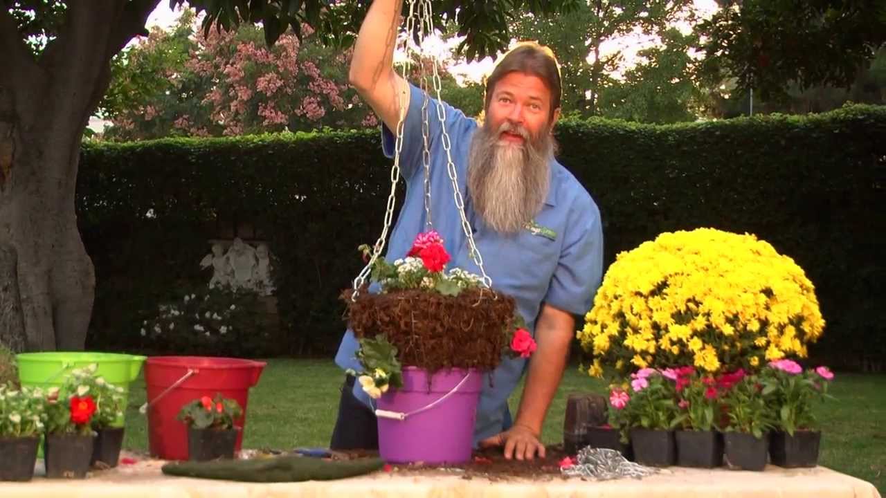 How to make a hanging basket - YouTube