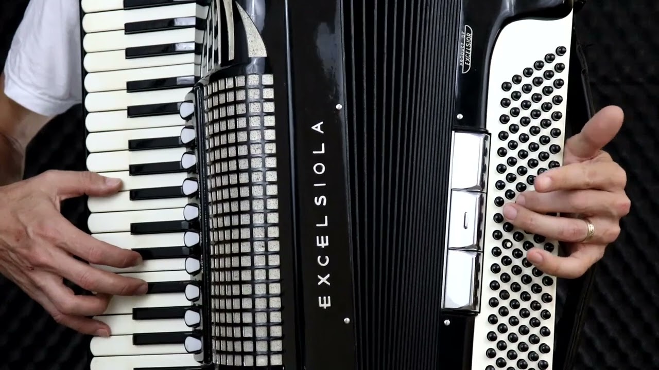 A LUA É TESTEMUNHA   Vídeo Aula de Sanfona para INICIANTES