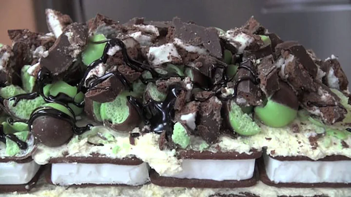 Ice Cream Sandwich Cake (In 10 minutes) - Video Recipe