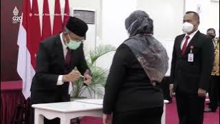 Menko PMK Lantik 67 CPNS Menjadi PNS