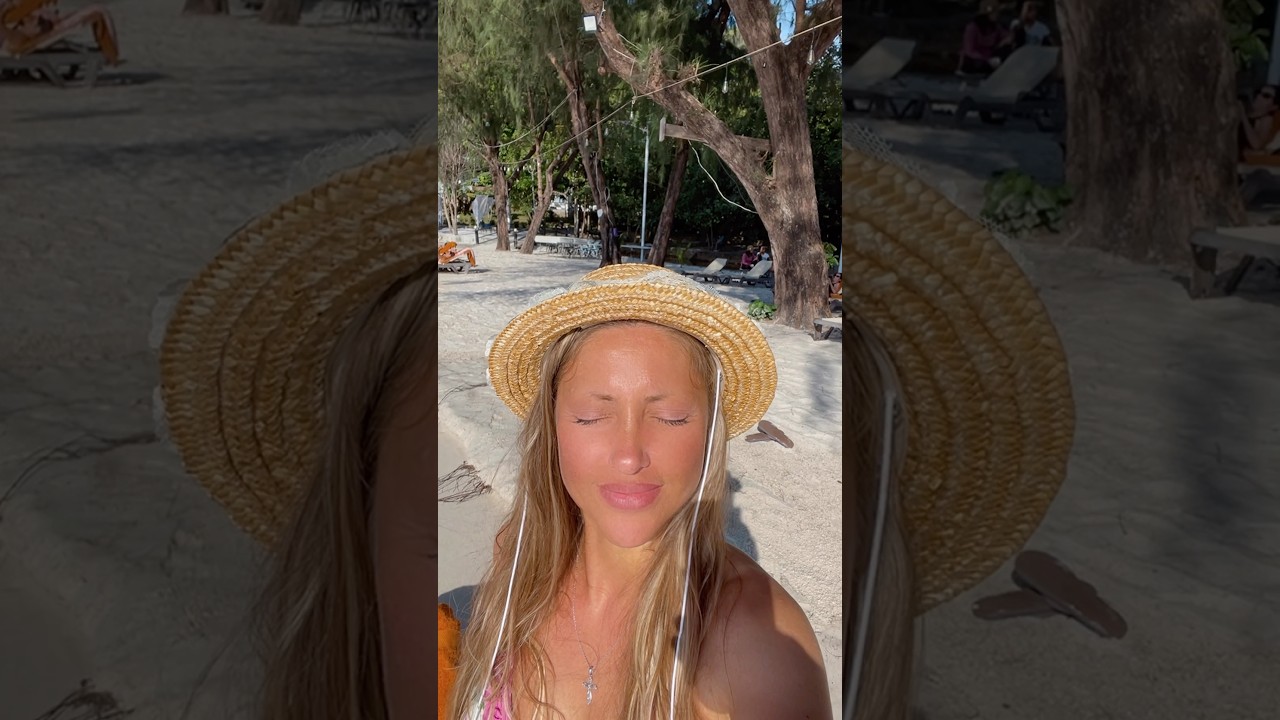 Cambodia - Камбоджа, Long Set Beach на острове Ронг 🇰🇭