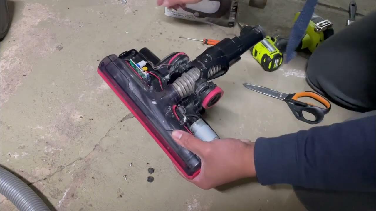 Reassemble ANKO/kmart (Model SL593C) stick vacuum head after fixing