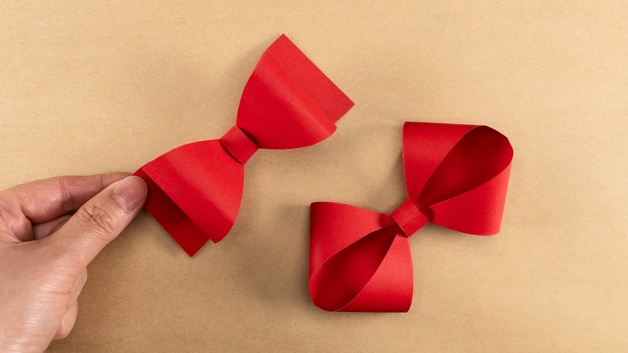 How to Make a Paper Bow 🎀 - QUICK & EASY for Gift Wrapping 