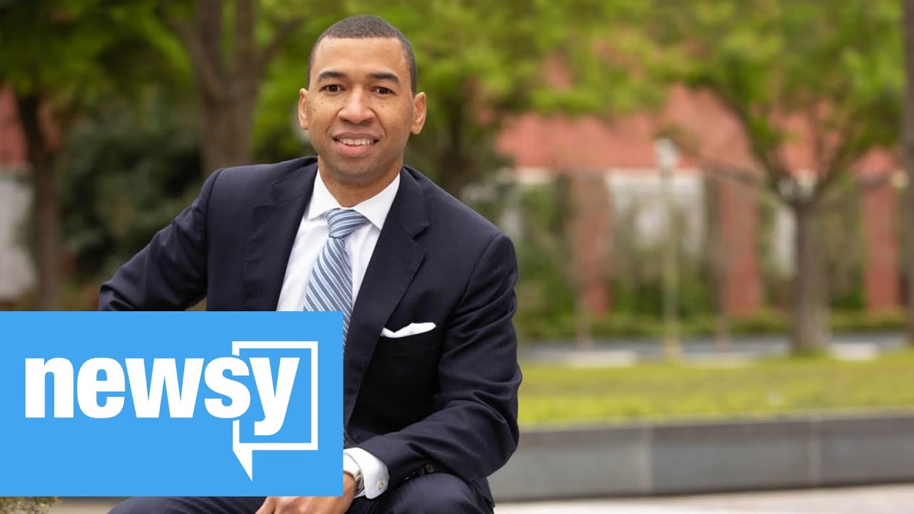 Montgomery, Alabama, swears in first black mayor YouTube