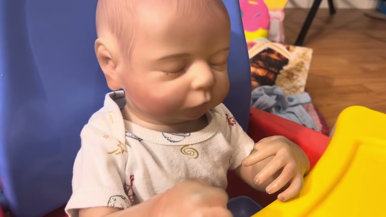 Logan Zachary and Isla morning routine!! 