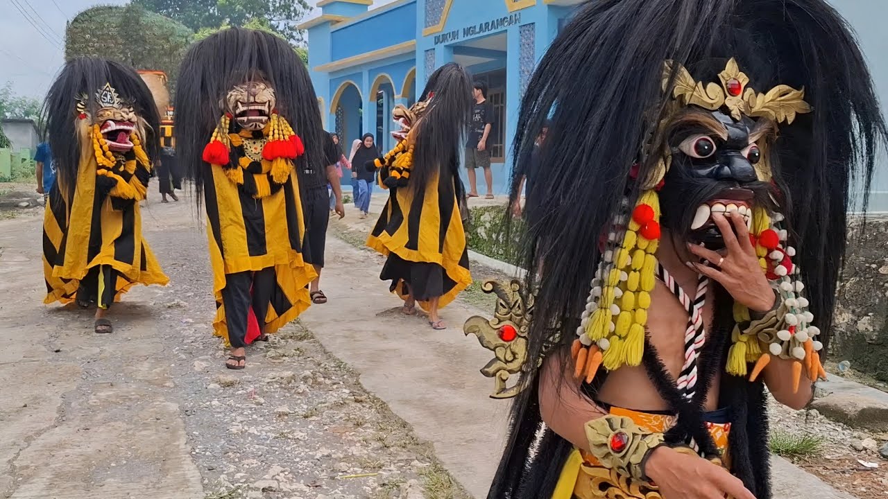 Kirab Ngireng Anak Sunat Barongan SINGO KEMBAR JOYO Sambongrejo 