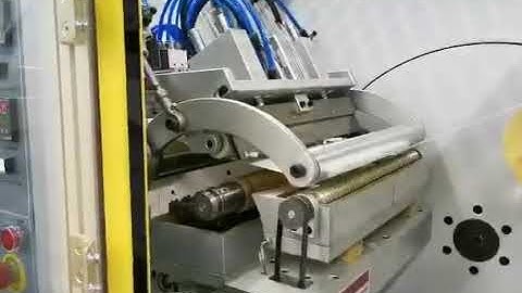 Testing High Speed Automatic Turret Rewinder with 4 Turret Unit