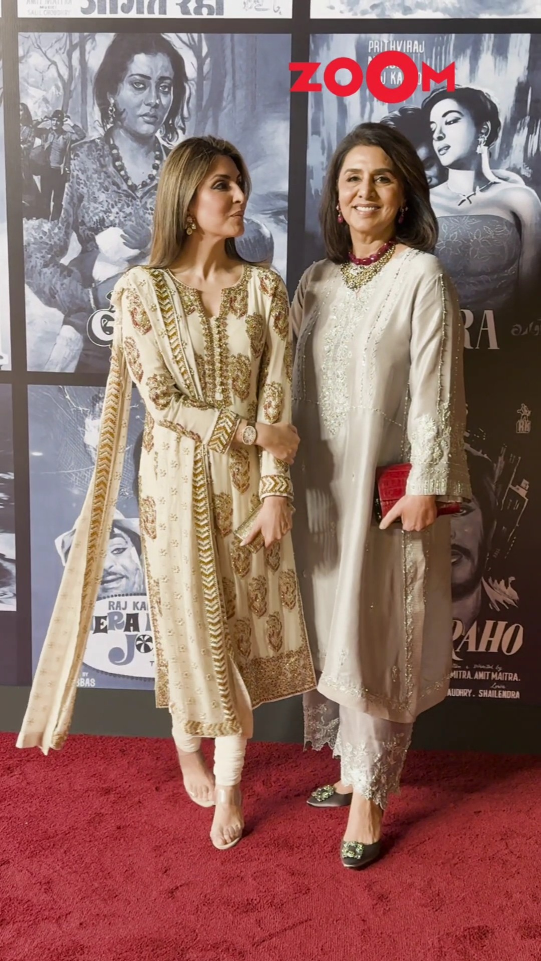 Neetu Kapoor POSE with daughter Riddhima Shahani at Raj Kapoor Films festival ? #shorts