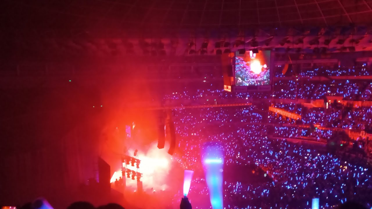 WHAT ? & MANA FULL PERFORMANCE BY SB19 (GEN AD FANCAM) - YouTube