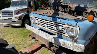 We put the FE into the 1964 Ford F600 Dumptruck! Another Big Blue Beast! Part 1 by Big Red Beast 380 views 1 month ago 19 minutes