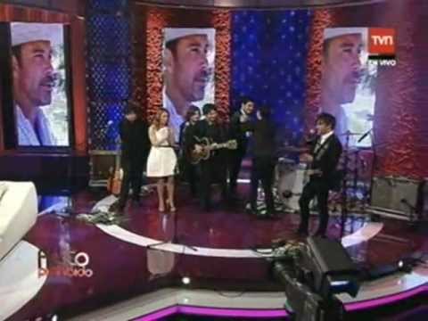 Los Bunkers interpretan "Angel para un final" en homenaje a Felipe Camiroaga - TVN 2011