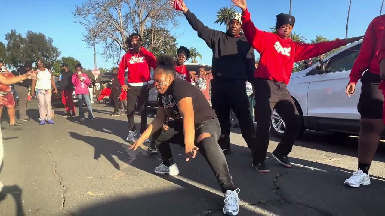 HAPPY BIRTHDAY ERIN🎂🎉 | 2KC Hop Out Energy