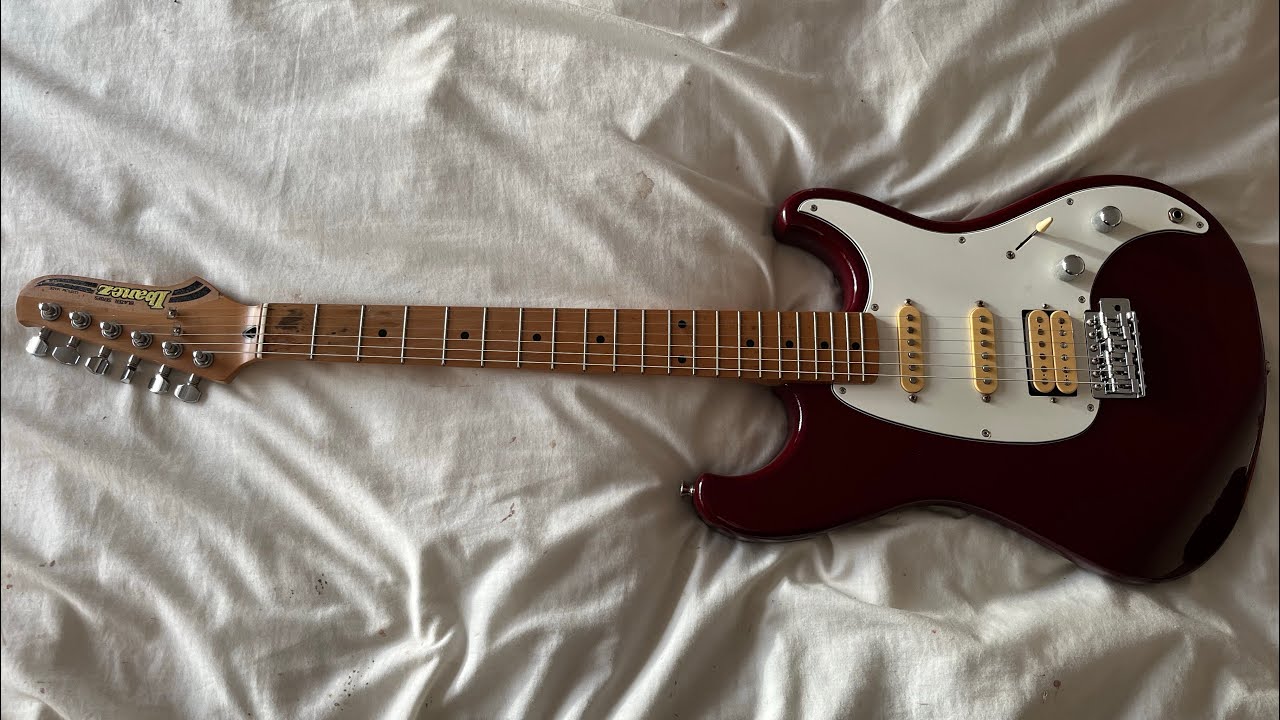 I recreated 2022 again 🤣Ibanez Blazer 1995 BL100 (Unboxing New
